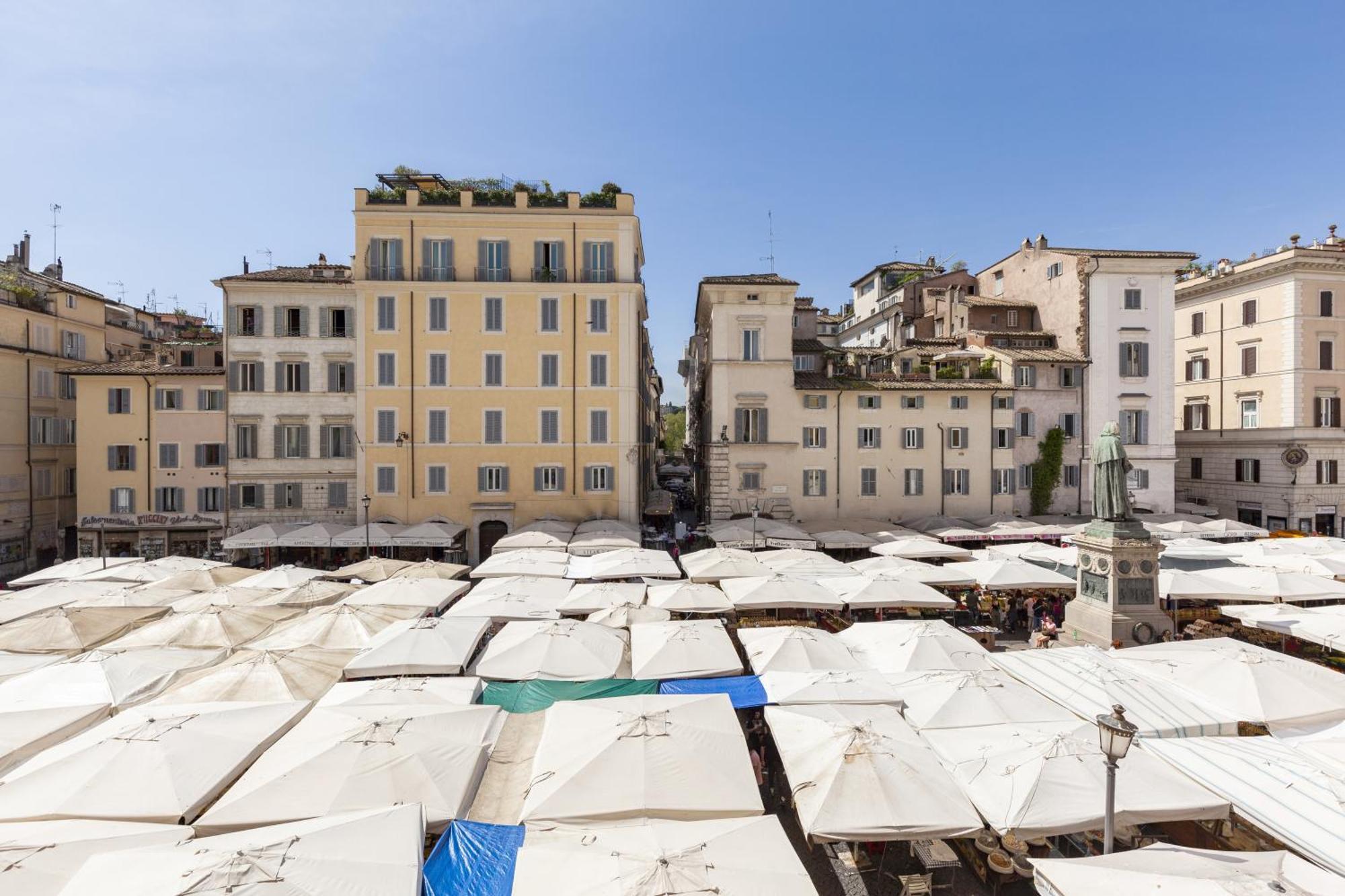 Campo Dei Fiori Luxury Gold * Rom
